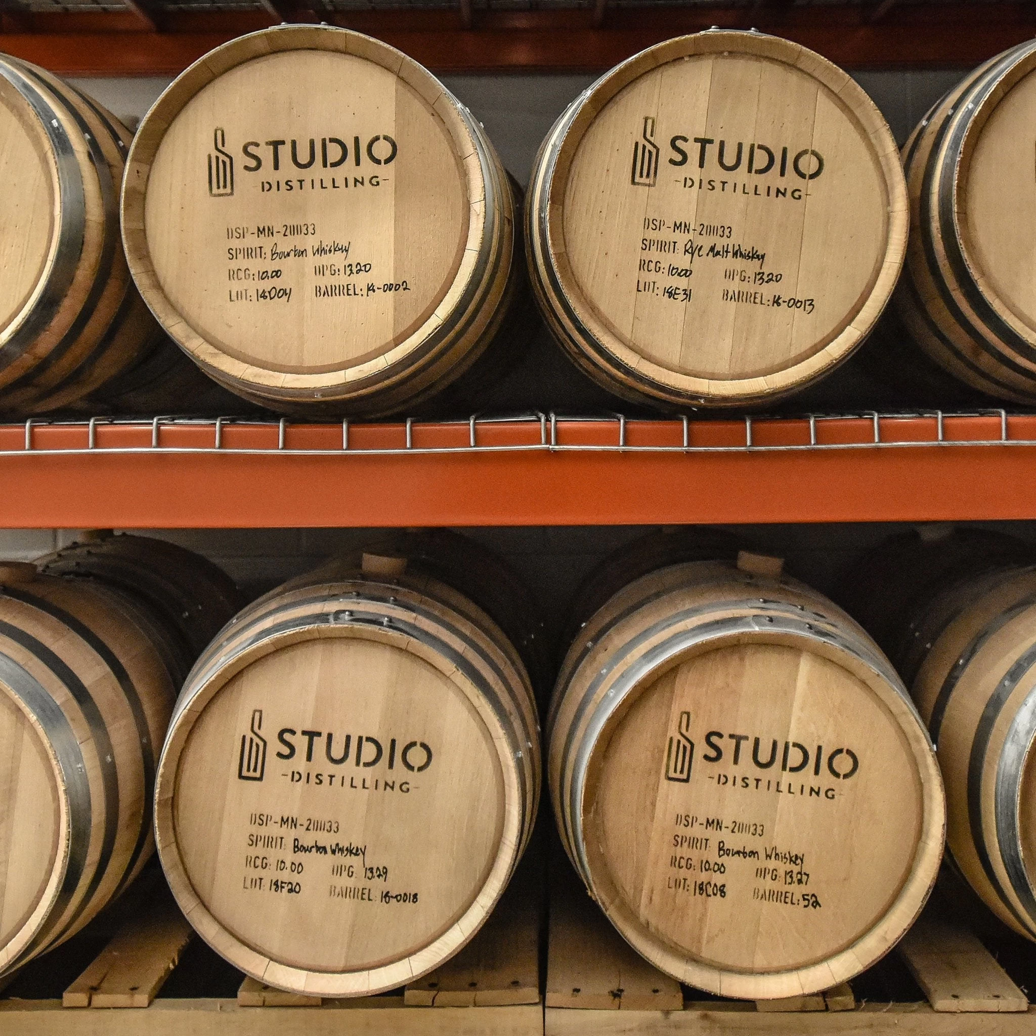 Studio Distilling - Bourbon And Rye Whiskey 10 Gallon Barrels 2 Studio Distilling - Bourbon And Rye Whiskey 10 Gallon Barrels - Image 2